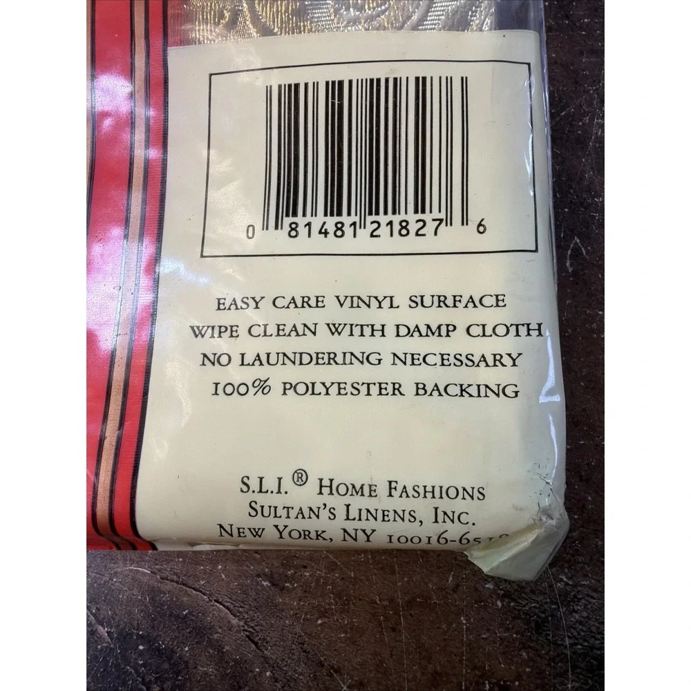 Sultans Linens Vintage Vinyl Flannel Tablecloth 52